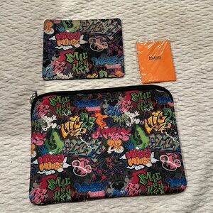Disney graffiti soft padded sleeve iPad/computer cover & mouse pad nwot